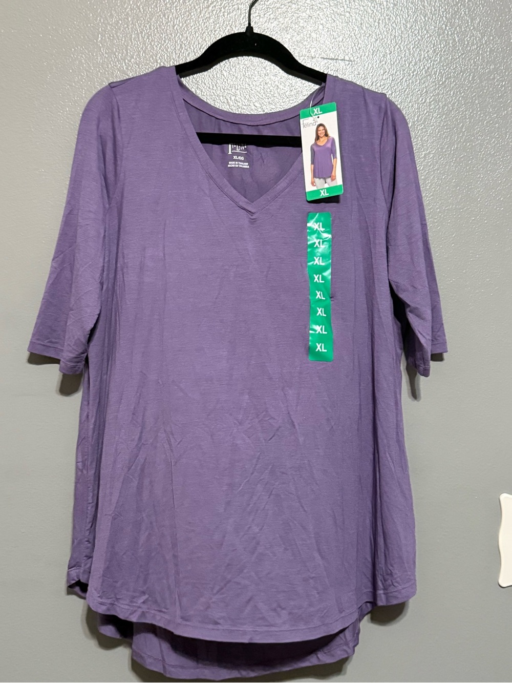 Felina Lavender V-Neck Short Sleeve Tunic Top